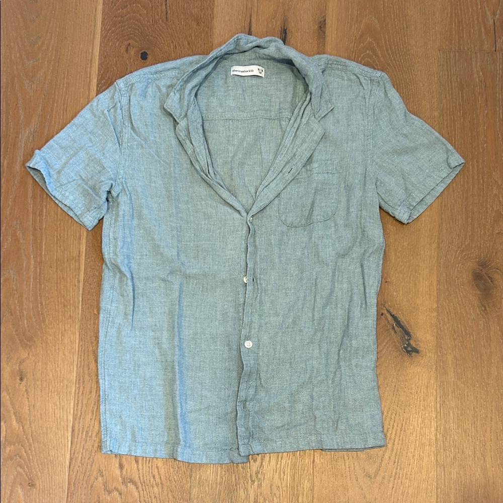 Abercrombie Kids Light Blue Linen Casual Button Down Shirt